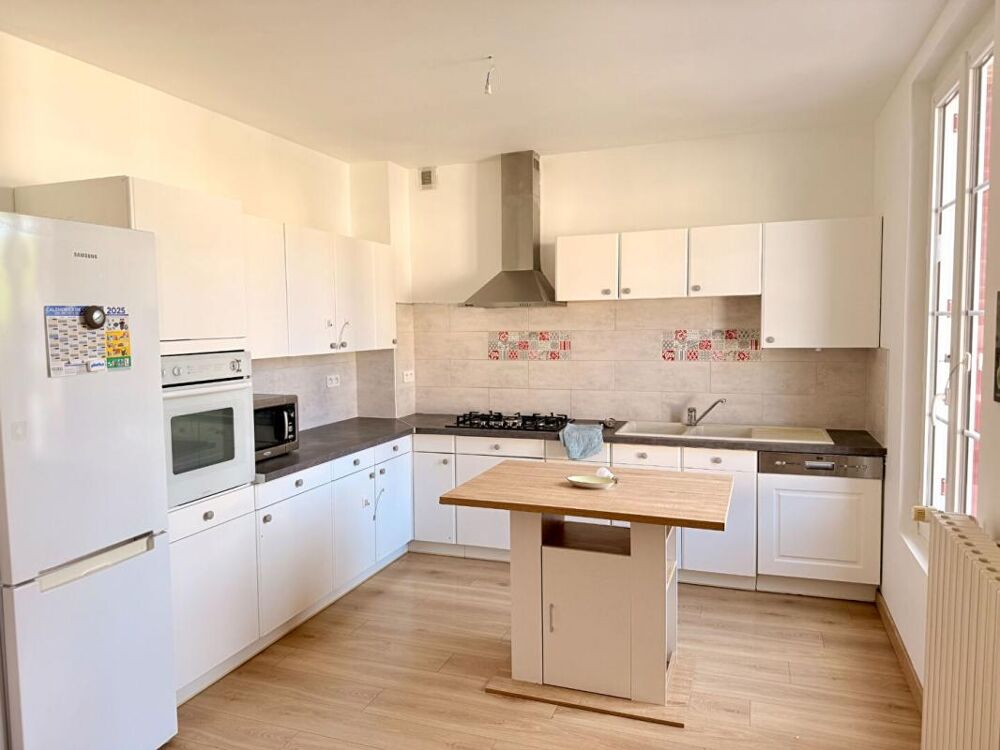 Maison sur sous-sol 5 pièces 4 chambres 110 m2