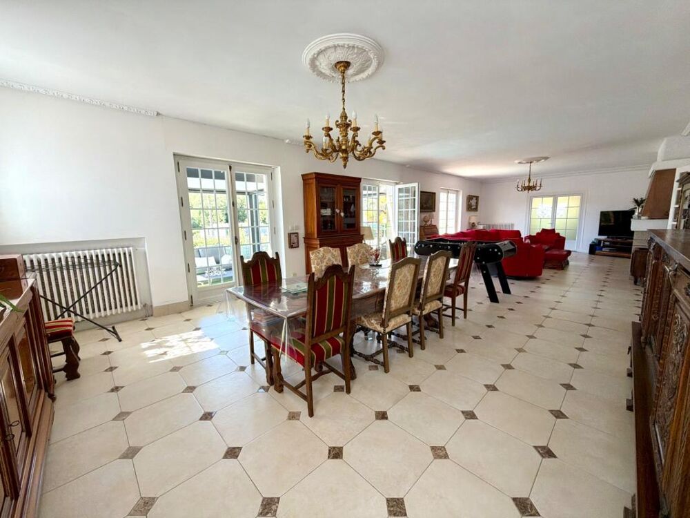 Propriete à vendre 15 pièces (56)