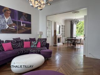  Maison  vendre 9 pices 265 m