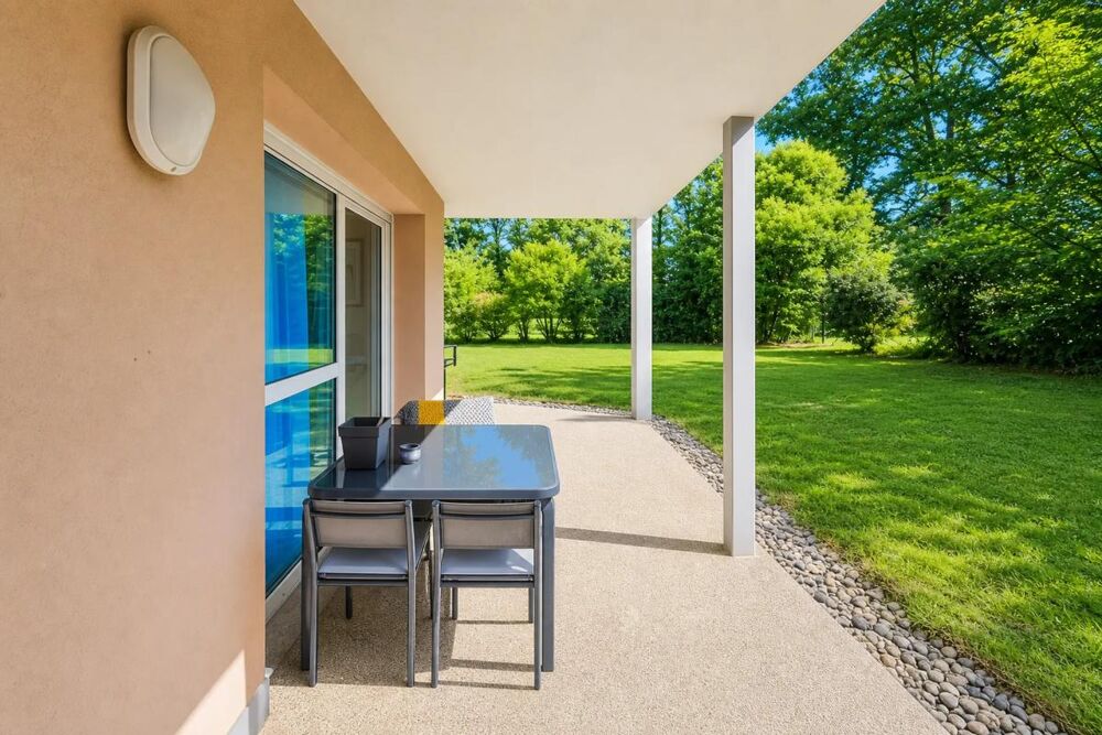 Idéal frontaliers T3 meublé avec jardin de 200 m Vetraz Monthoux
