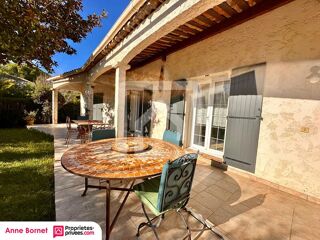  Villa à vendre 6 pièces 148 m²