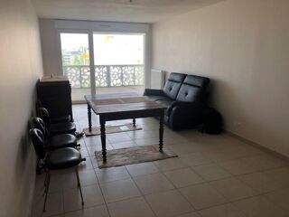  Appartement à louer 3 pièces 71 m²