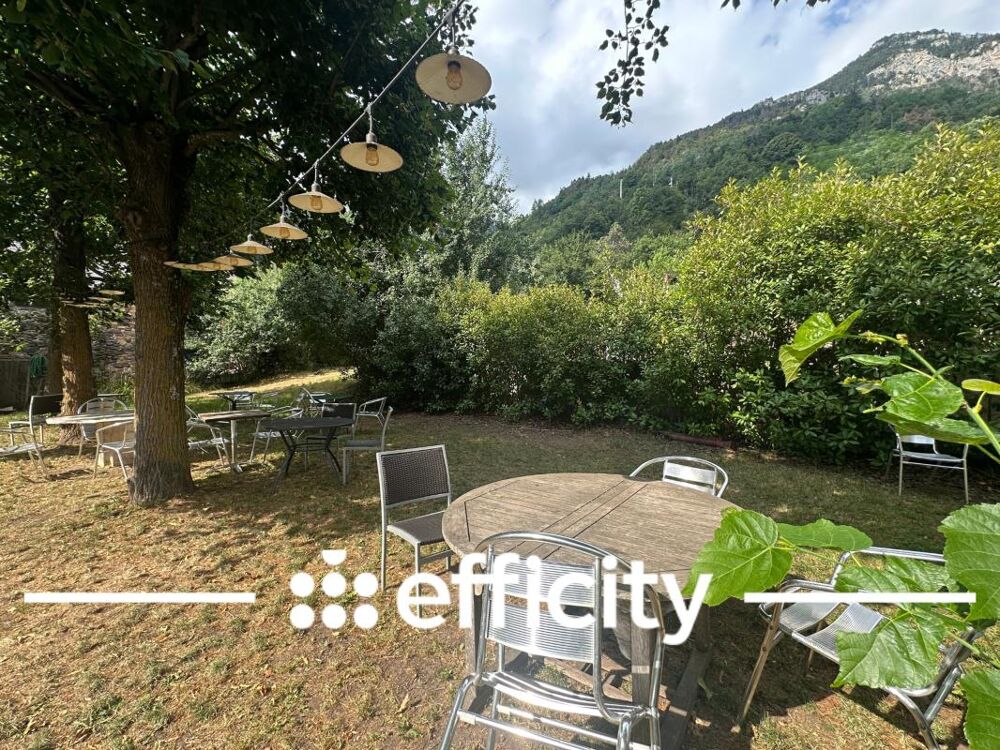 à vendre  Propriété/château Valdeblore (06420)