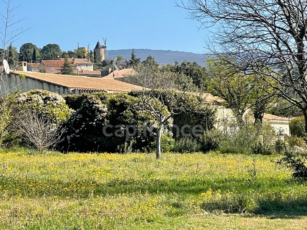 À VENDRE  Superbe maison avec vue exceptionnelle à Saint-Saturnin-lès-Apt 84490