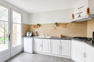  Maison à vendre 9 pièces 244 m²