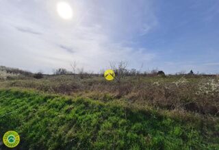  Terrain � vendre 5680 m�