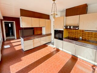  Maison � vendre 7 pi�ces 242 m�