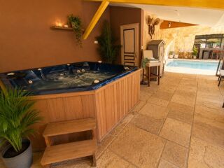  Villa à vendre 6 pièces 300 m²