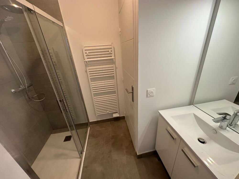 Location Appartement T2 avec cave et garage à CLERMONT FERRAND Clermont ferrand