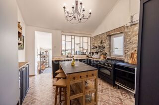  Maison  vendre 7 pices 144 m