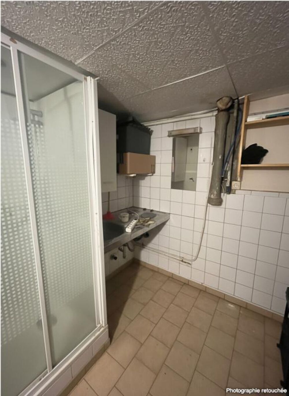 Vente Appartement Local de 12m2 avec un chassis ouvrant à NEUILLY SUR SEINE Neuilly sur seine