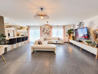  Maison à vendre 6 pièces 173 m²