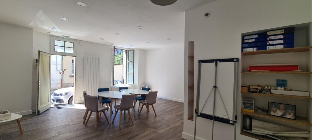 Vente Appartement Bureau Clisson (La Vallée) 1 P . SDE . 40.5 M² Clisson