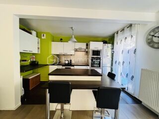  Appartement  vendre 4 pices 85 m