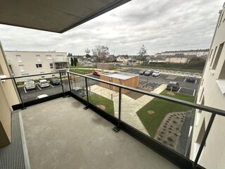 Appartement à louer 3 pièces 63 m²