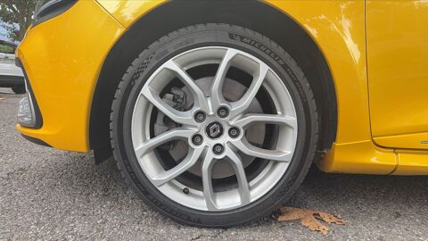 Clio IV 1.6 Turbo 200 EDC RS - Automatique Entretien constructeur 2017 occasion 73100 Aix Les Bains