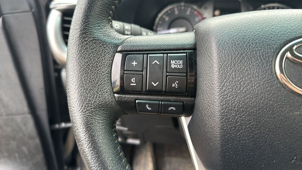 Hilux X-Tra Cabine 2.8 D-4D 204 4WD BVA Legende 2025 occasion 76690 La Rue Saint Pierre