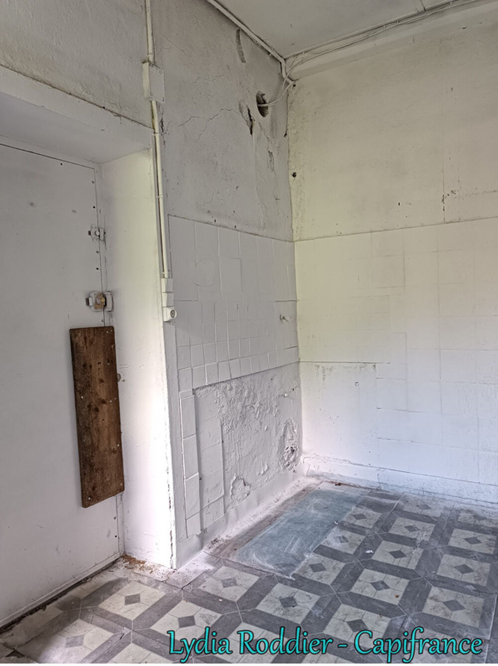 Vente Immeuble Bâtiment avec 4 appartements - secteur Thiers - proche sortieA89 – La Monnerie (63650) La monnerie le montel