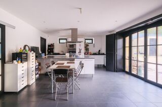  Appartement � vendre 5 pi�ces 198 m�