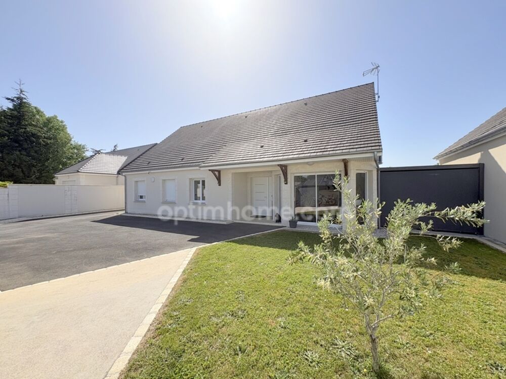 ROMORANTIN-LANTHENAY  Élégante maison contemporaine de plain-pied de 138 m² avec 4 chambres, garage et terrain paysagé de 717 m