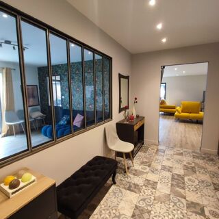  Maison  vendre 7 pices 243 m