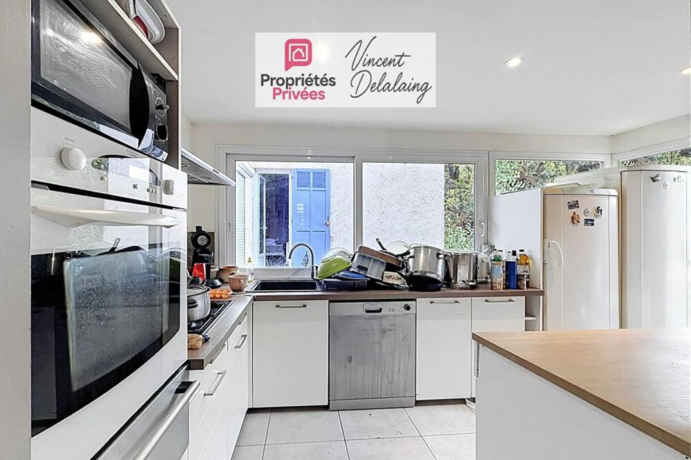 Vente Maison Maison individuelle T6 au calme proche centre village Rians