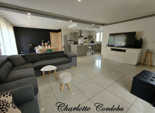  Maison � vendre 8 pi�ces 253 m�