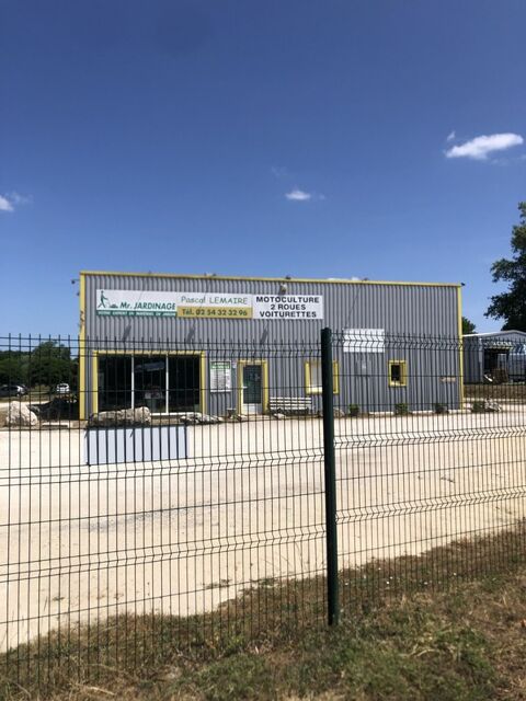   Vente Fonds de commerce motoculture et murs commerciaux sur terrain de 3600 m2 - SAINT GEORGES SUR CHER (41) 