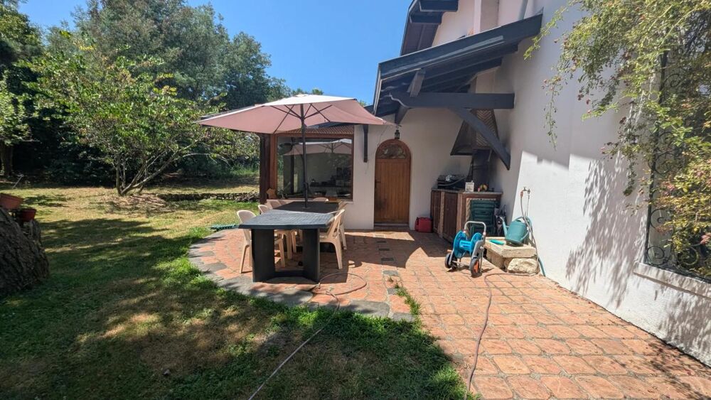 Vente Maison Maison de 10 pièces de 258 m² à Bayonne Bayonne