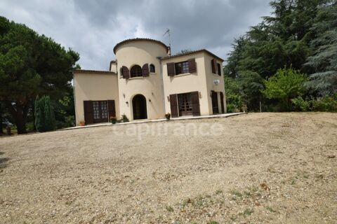  Maison 4 chambres, 1 bureau, d�pendances, terrain clos 22 694m2 � MEILHAN SUR GARONNE (47) Maison - 8 pi�ce(s) - 235 m�
