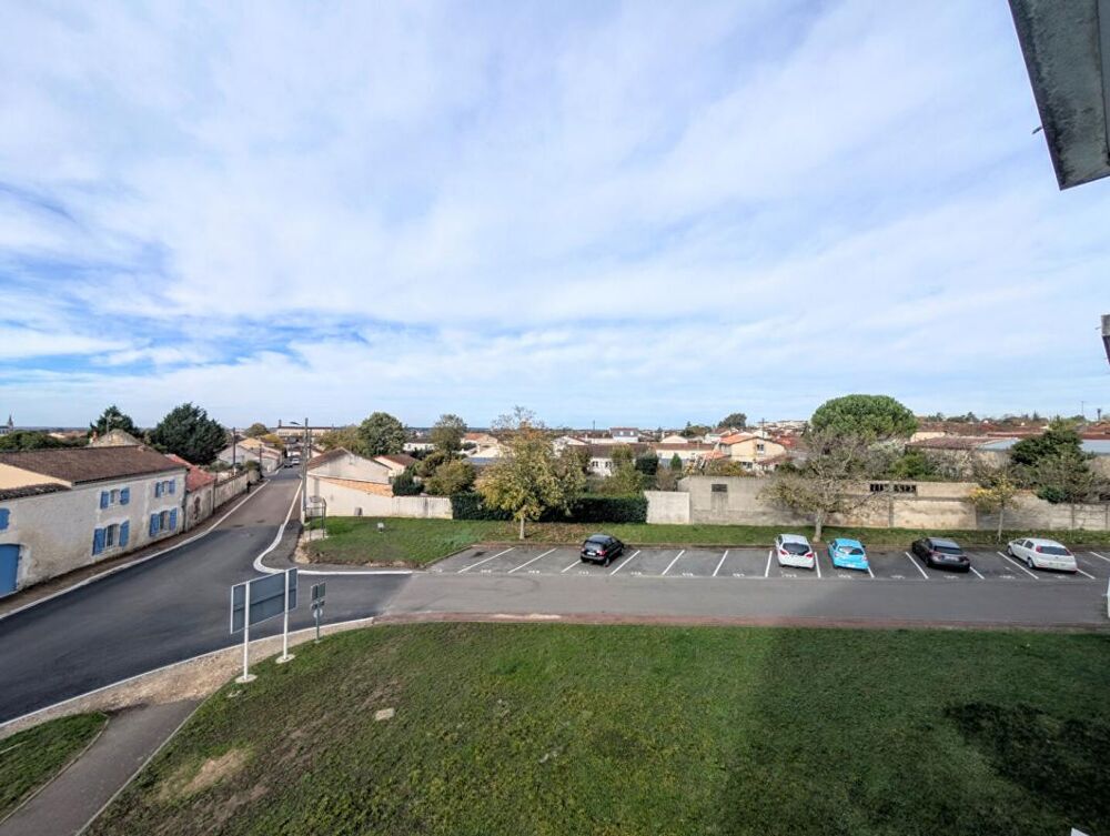 Appartement 4 pièces 90 m² · à Cognac · 90 m² · 94 000 €