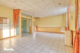  Immeuble � vendre 15 + pi�ces 925 m�