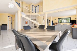 Maison à vendre 7 pièces 201 m²
