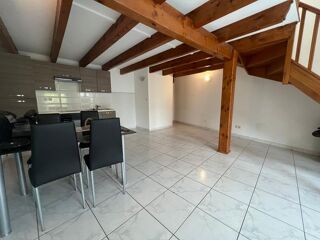  Appartement à louer 3 pièces 69 m²