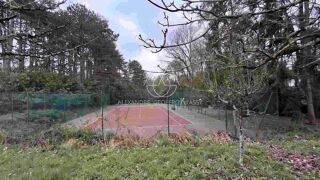  Propri�t�/ch�teau � vendre 15 + pi�ces 600 m�