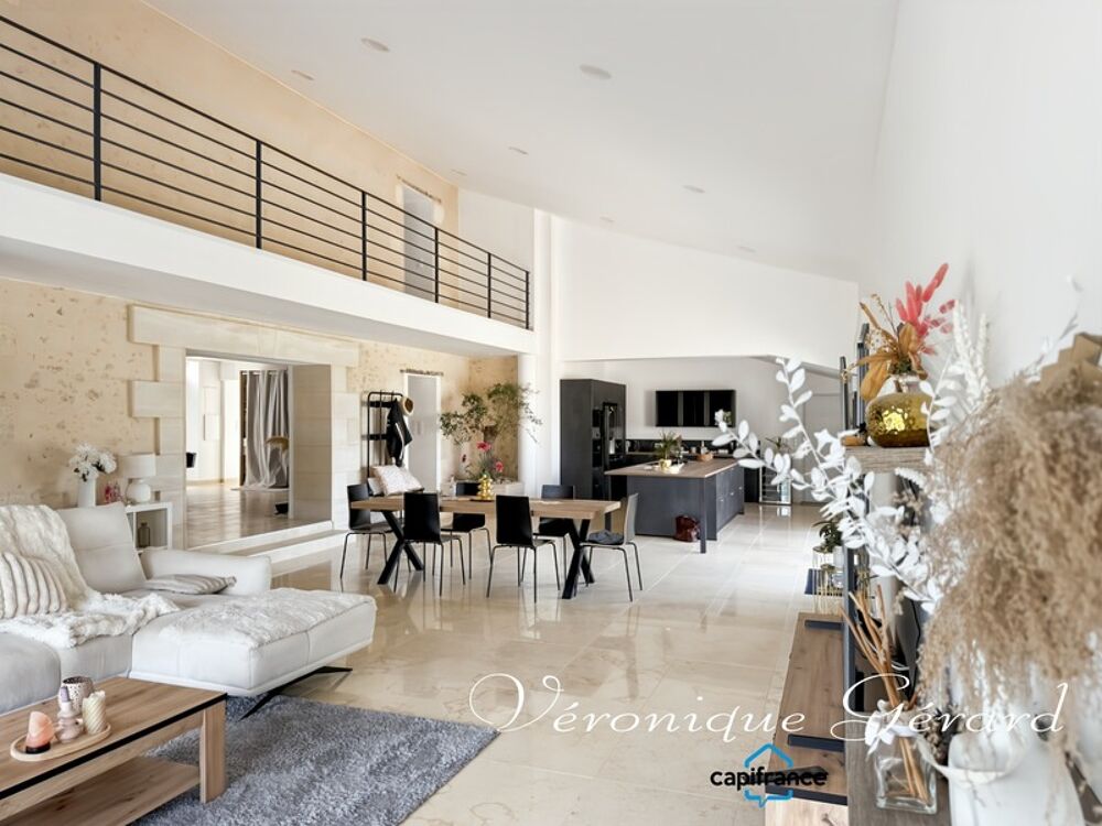 Propriété Equestre avec maison en Pierre de 250 M² avec carrière de 60X40