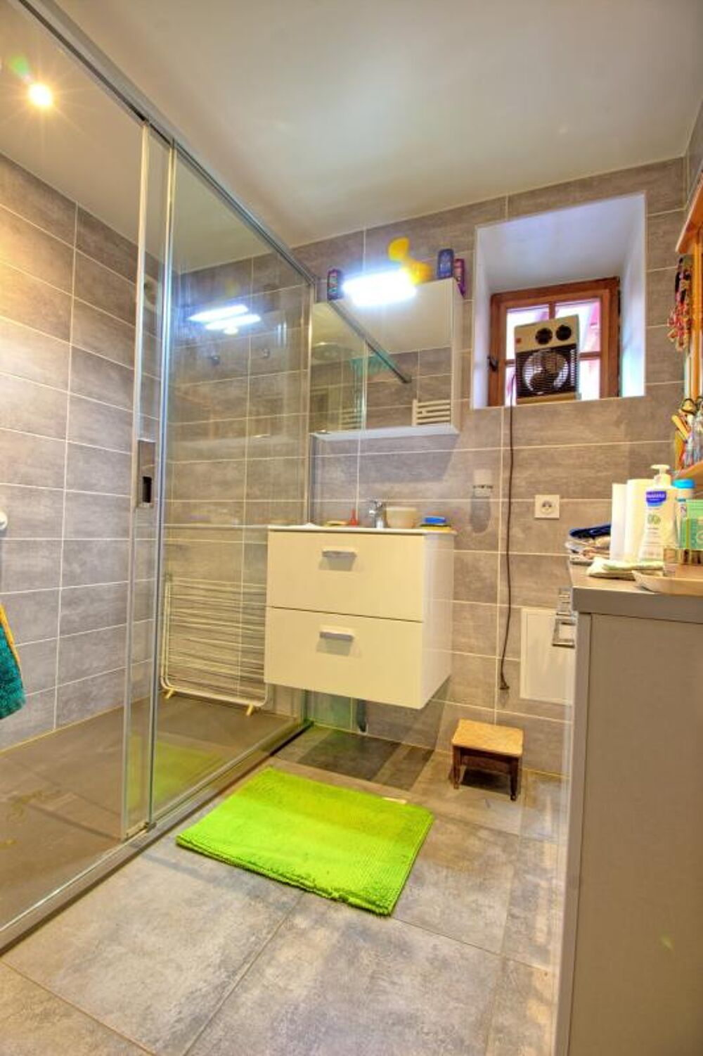 Maison à vendre 7 pièces à 10 minutes du centre ville de Dole (39)