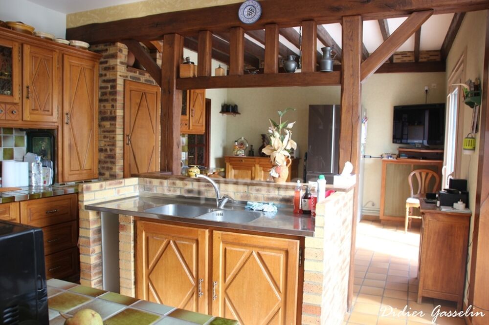 Maison à vendre 7 pièces HAPPONVILLIERS (28)
