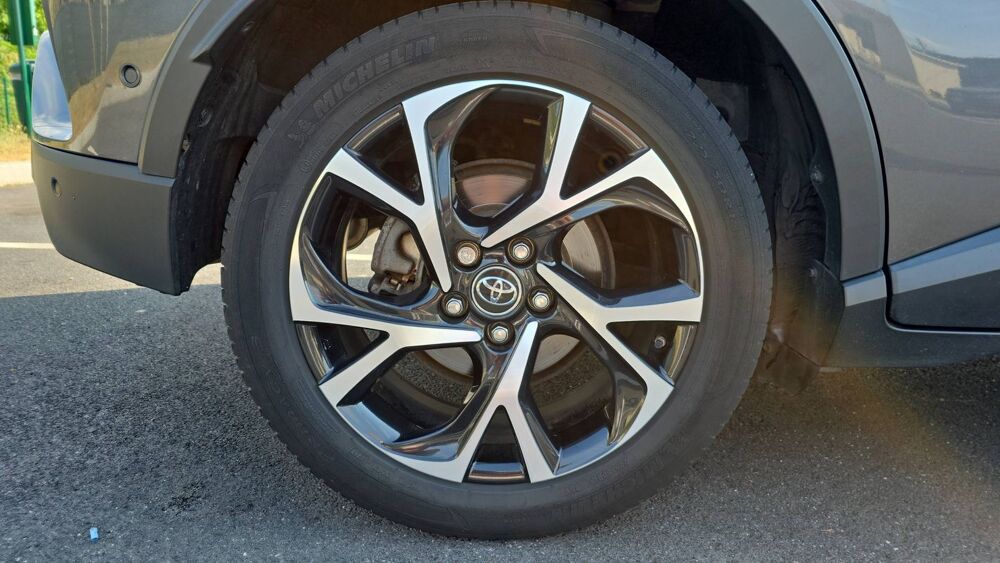 C-HR 1.8 VVT-i 122 CVT 98 Graphic - Automatique 2018 occasion 60110 Amblainville