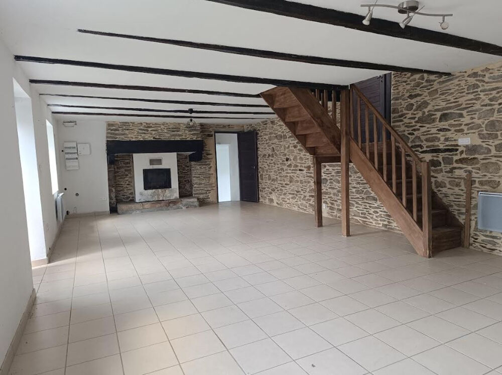 29520 Laz maison en partie restaurée avec 5 chambres 2 grandes pièces de 26 m² et 46 m²