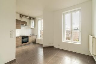 Immeuble � vendre 752 m�