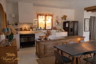  Villa à vendre 6 pièces 200 m²