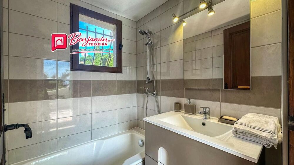 � vendre  Propri�t�/ch�teau Sainte-Maxime (83120)