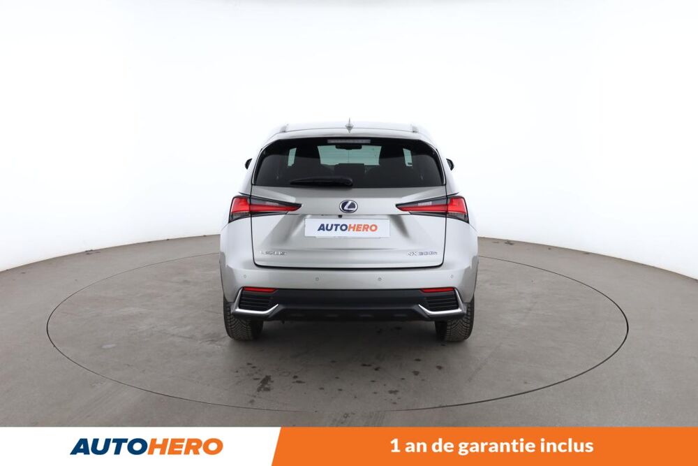 NX 300h Luxe 4WD Auto 197 ch 2018 occasion 92130 Issy-les-Moulineaux
