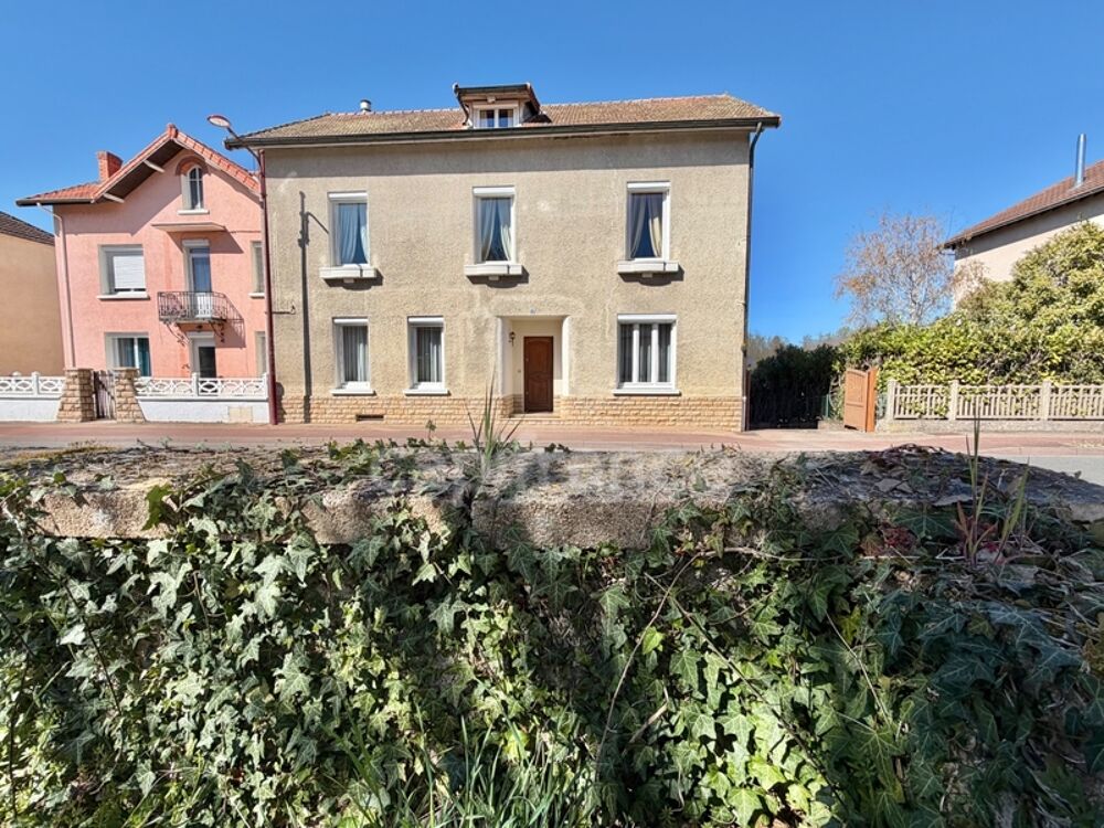 ENSEMBLE IMMOBILIER : MAISON + APPARTEMENT INDEPENDANT + GARAGE DE 135M2 + DEPENDANCES ET TERRAIN CLOS  RARE SUR LE SECTEUR