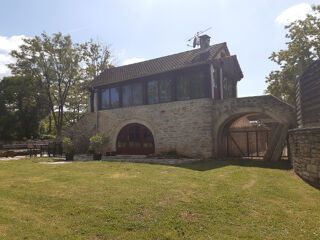  Propri�t�/ch�teau � vendre 13 pi�ces 280 m�