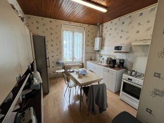  Maison à vendre 10 pièces 220 m²