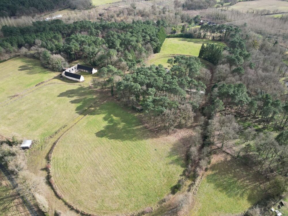 Vente Propriété/Château PROPRIÉTÉ ÉQUESTRE DE 22 HECTARES Linieres bouton