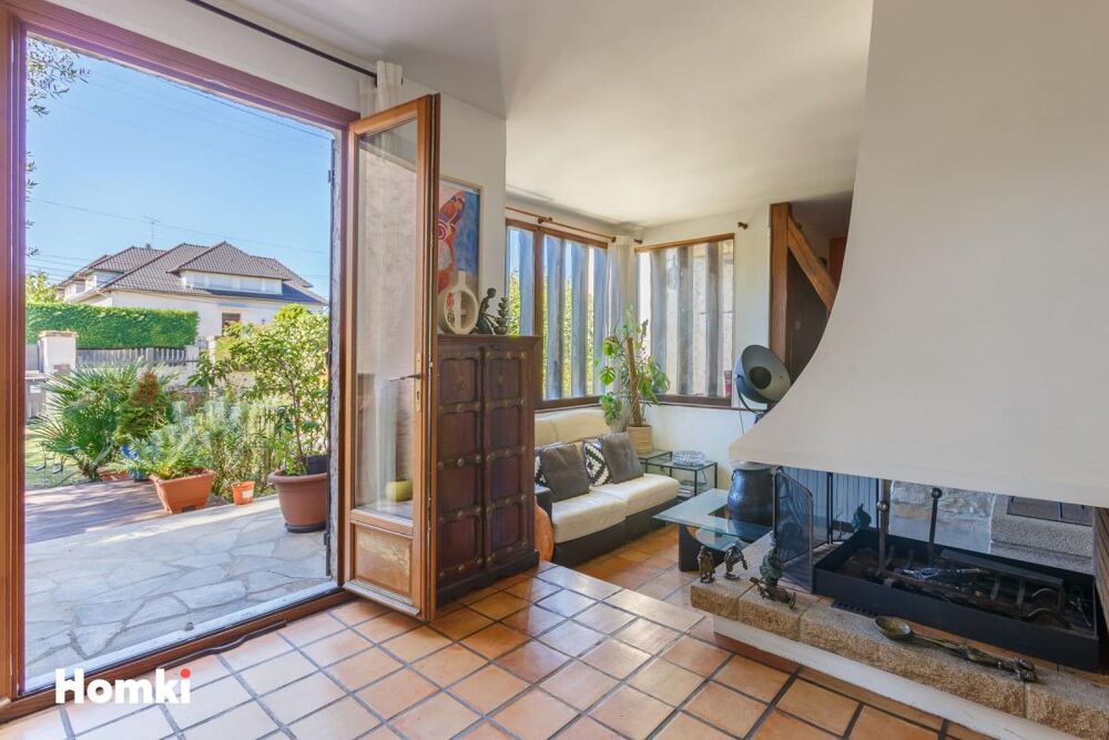 Vente Maison Maison/Villa T6 de 160 m² à Le Plessis-Bouchard 95130 Le plessis bouchard
