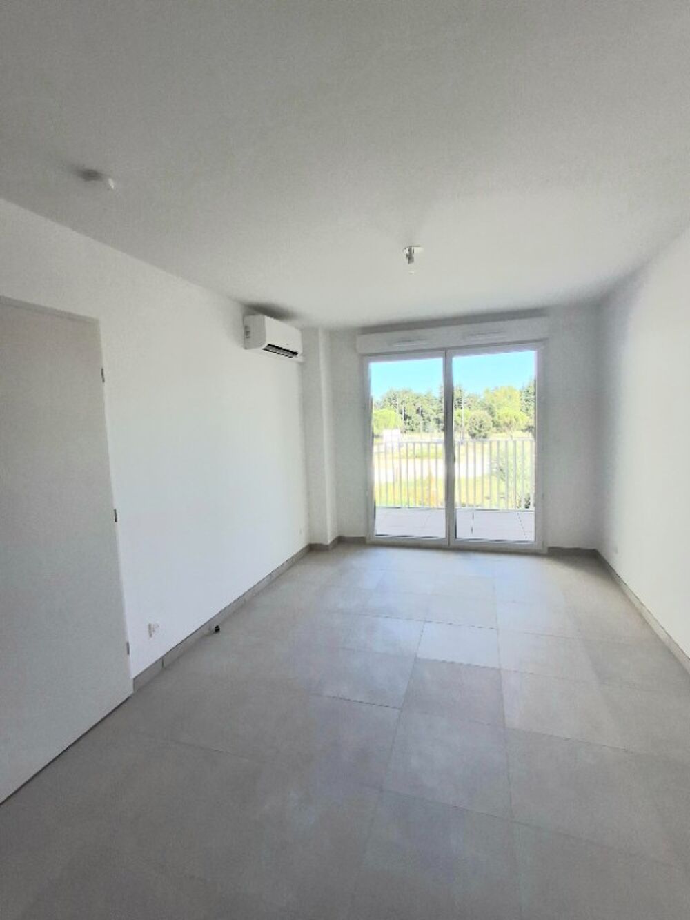 Location Appartement Appartement T2 neuf avec parking et balcon à Monteux Monteux
